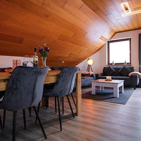 Stilvolle Wellness-Ferienwohnung In Neef Whirlpool, Sauna, Grill, Fitness, Billard & Moselblick Dış mekan fotoğraf