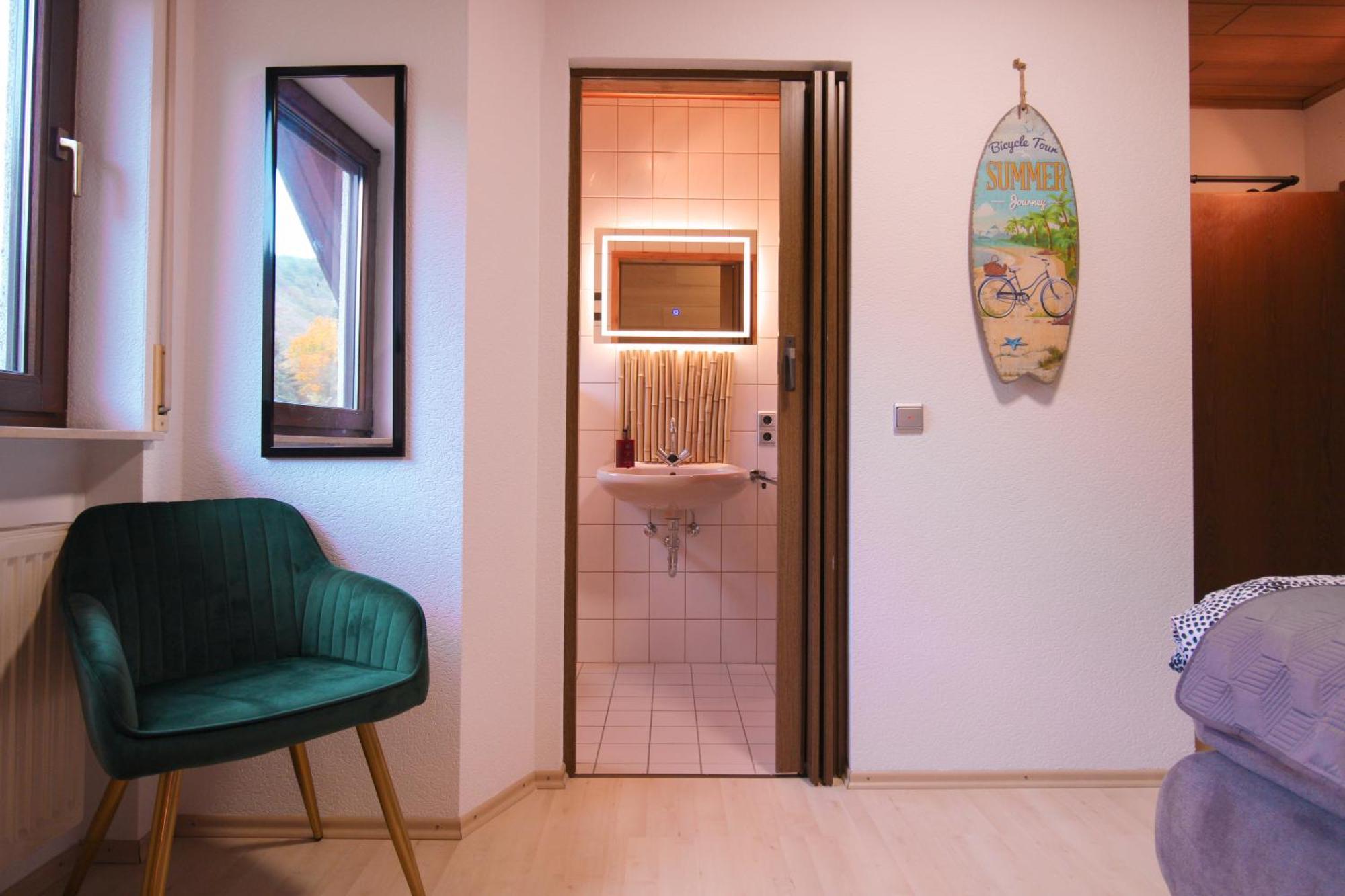 Stilvolle Wellness-Ferienwohnung In Neef Whirlpool, Sauna, Grill, Fitness, Billard & Moselblick Dış mekan fotoğraf