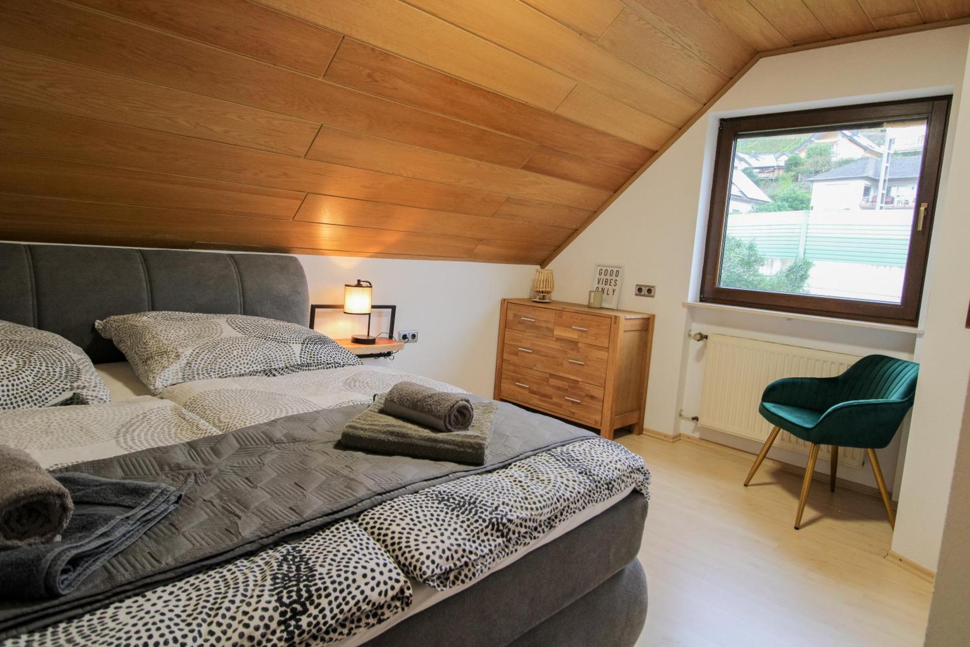 Stilvolle Wellness-Ferienwohnung In Neef Whirlpool, Sauna, Grill, Fitness, Billard & Moselblick Dış mekan fotoğraf